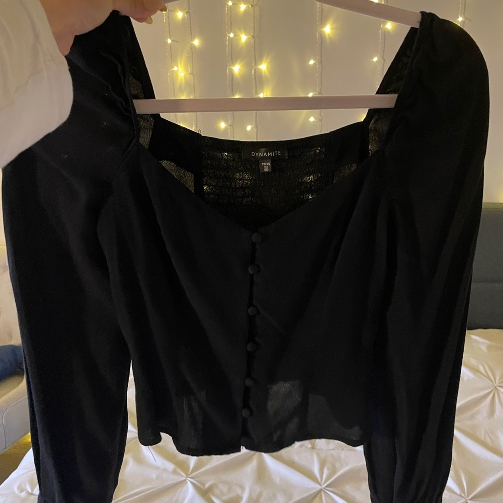 Super cute black top